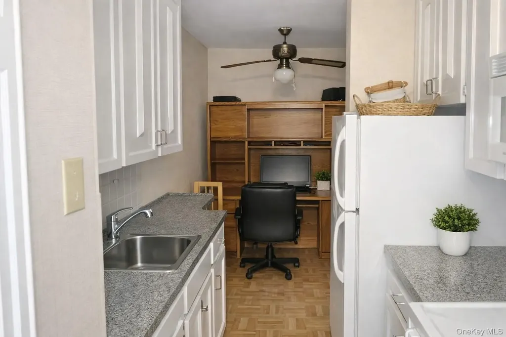 650 Shore Road Long Beach NY 11561