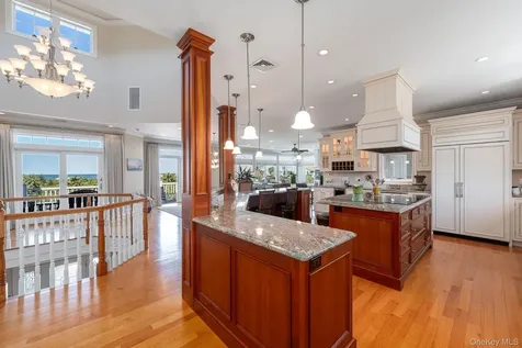 790 N Sea Drive Southold NY 11971