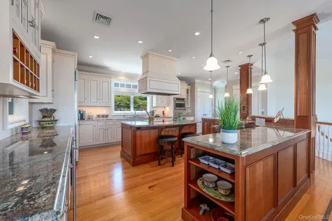 790 N Sea Drive Southold NY 11971