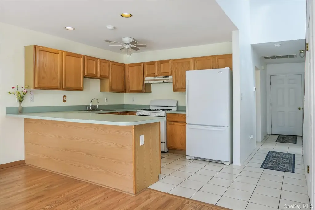 280 Ranch Circle Manorville NY 11949