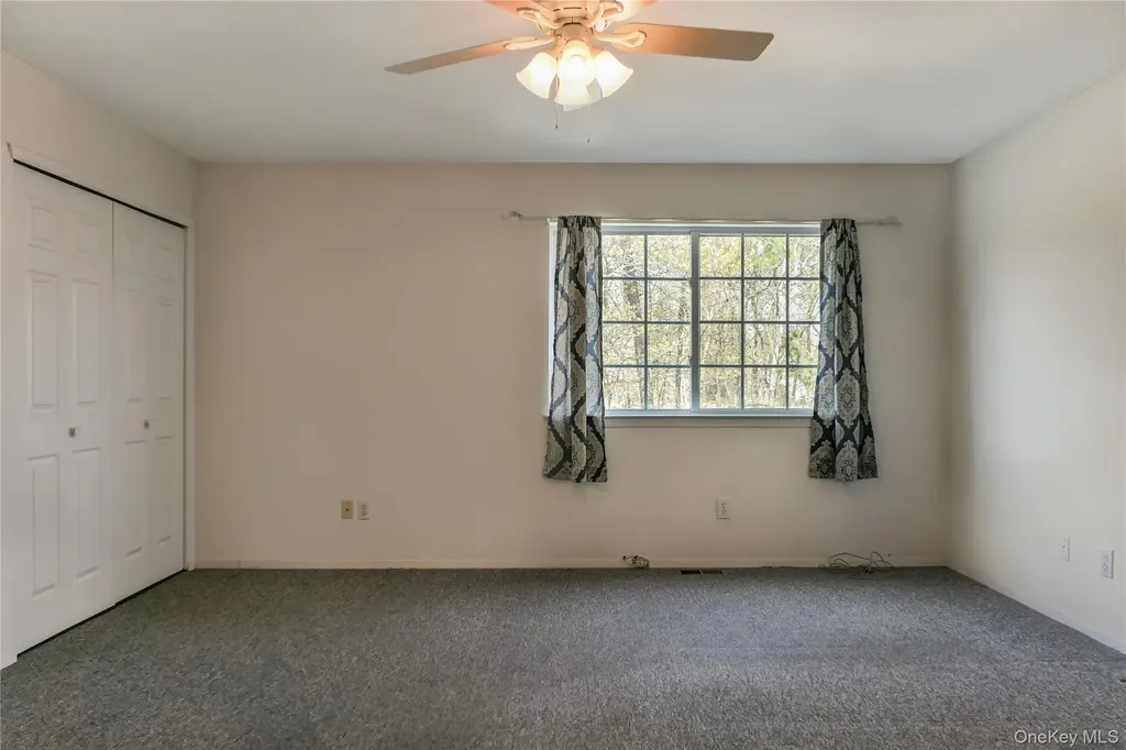 280 Ranch Circle Manorville NY 11949