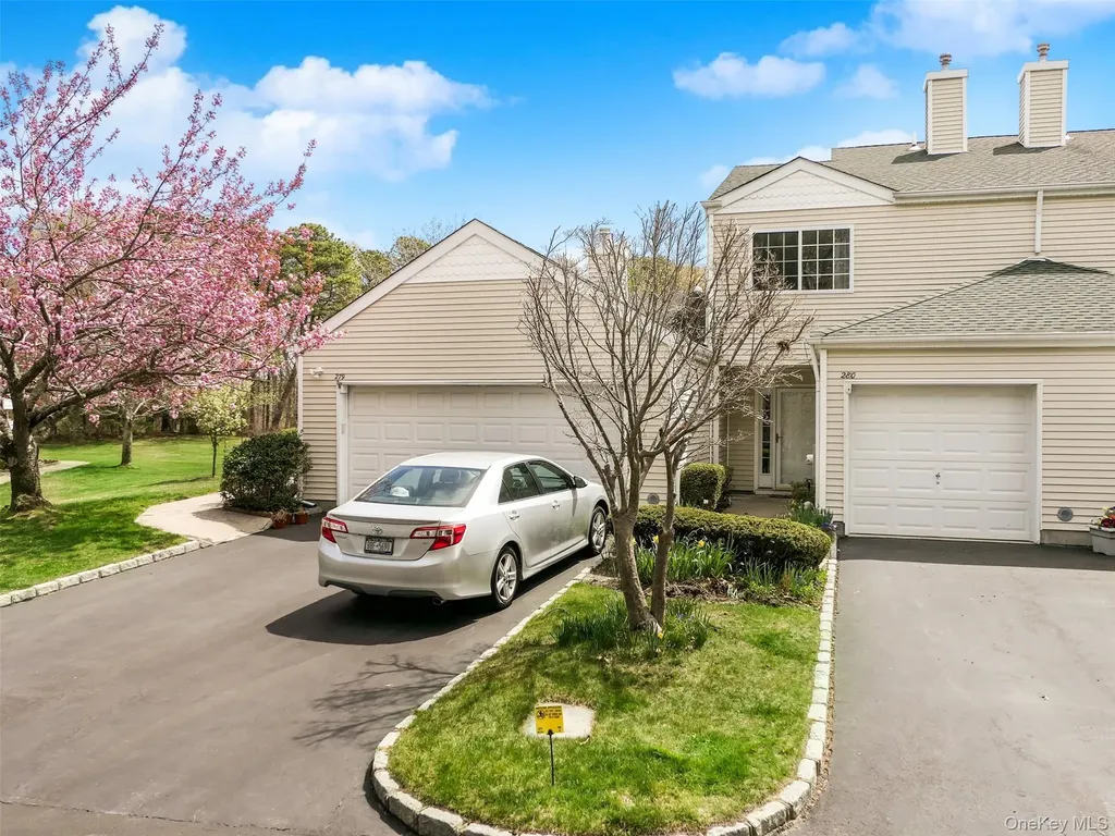 280 Ranch Circle Manorville NY 11949