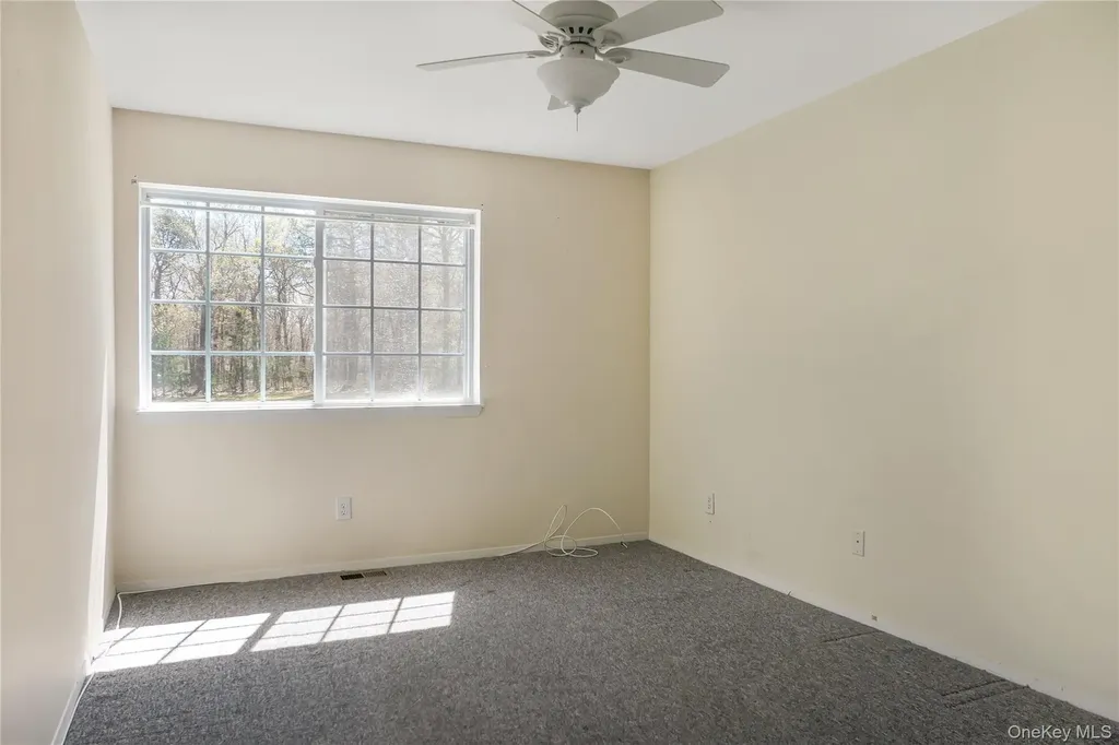 280 Ranch Circle Manorville NY 11949
