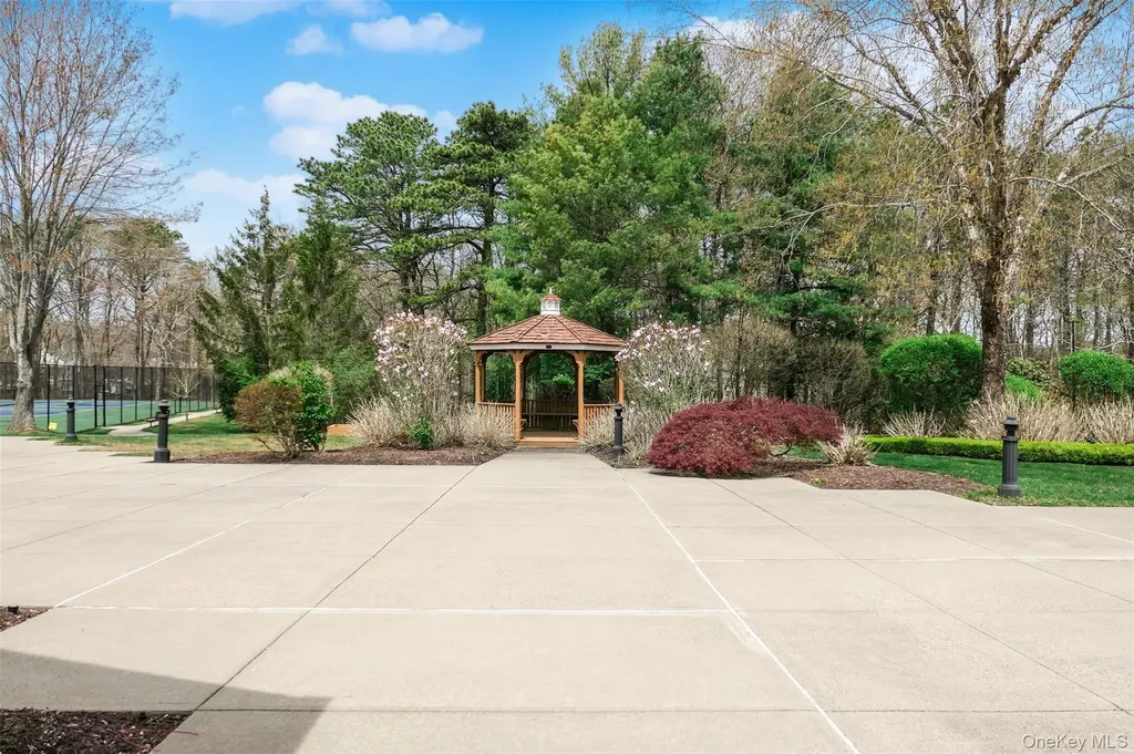 280 Ranch Circle Manorville NY 11949