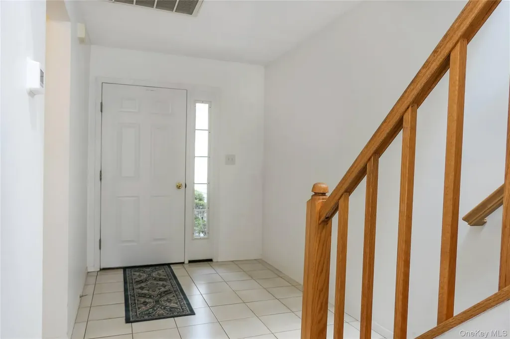 280 Ranch Circle Manorville NY 11949