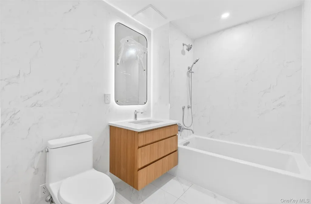 133-25 37th Avenue Flushing NY 11354