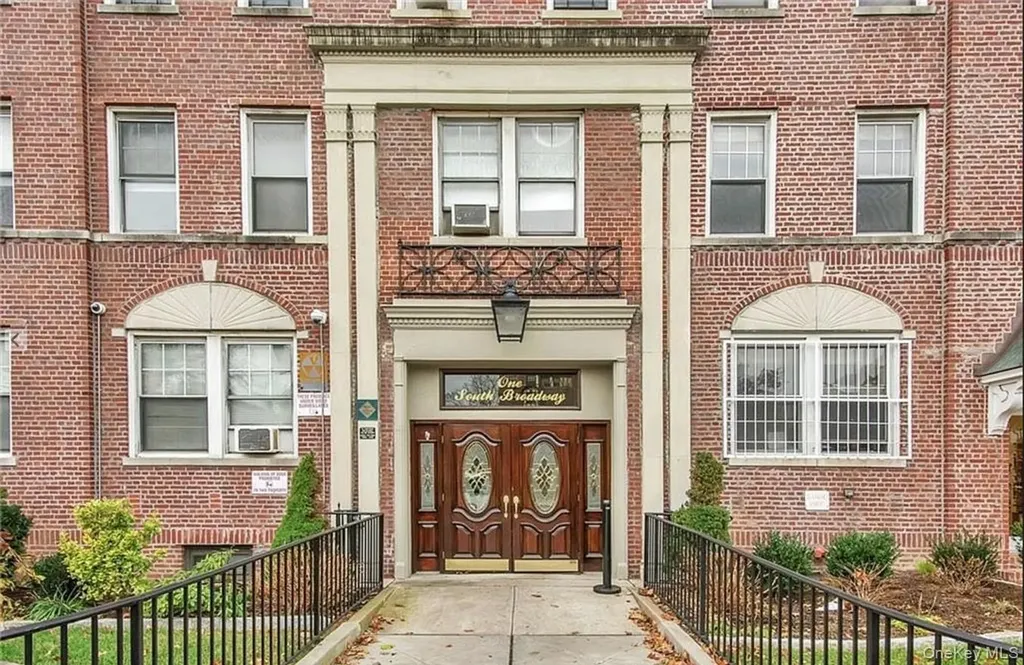 1 S Broadway White Plains NY 10601
