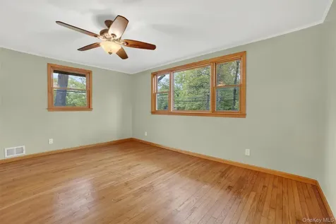 3079 Maqua Place Mohegan Lake NY 10547