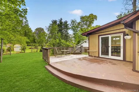 3079 Maqua Place Mohegan Lake NY 10547