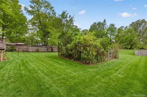 3079 Maqua Place Mohegan Lake NY 10547