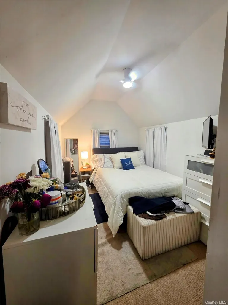 117 Maple Avenue Flanders NY 11901