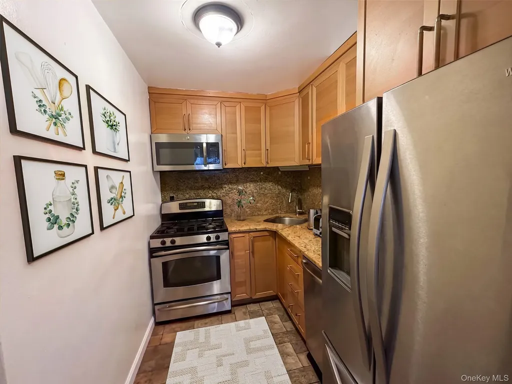 61-20 Grand Central Parkway Forest Hills NY 11375
