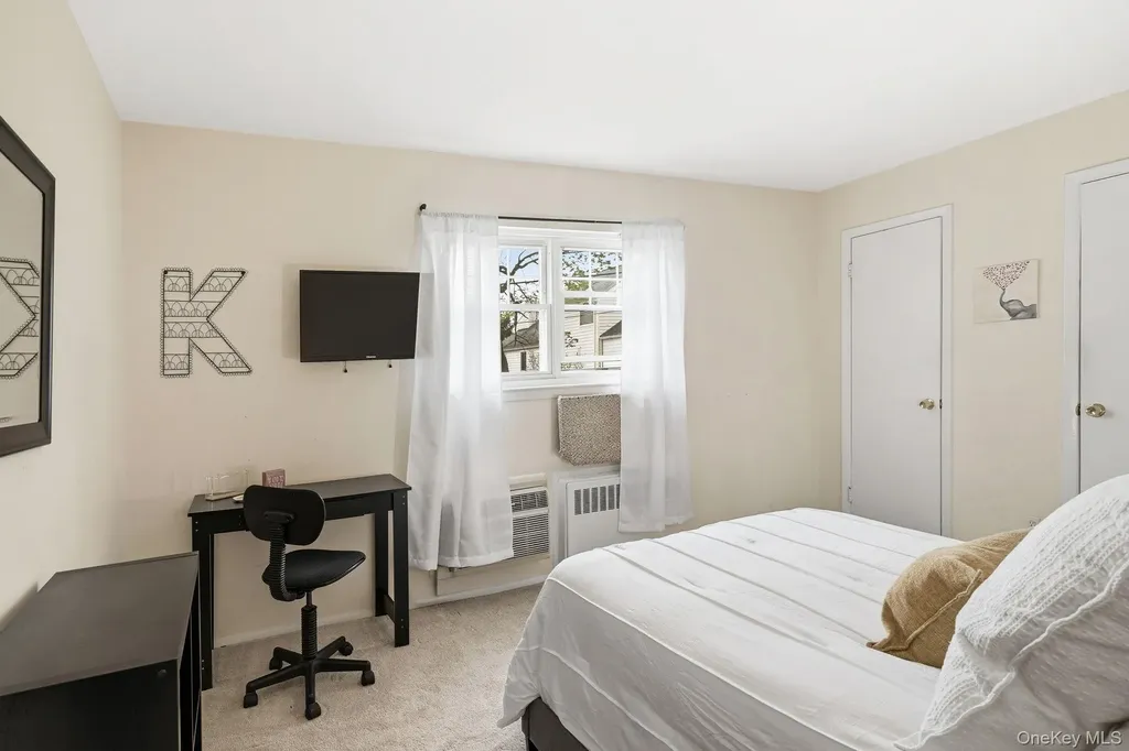 1879 Crompond Road Peekskill NY 10566
