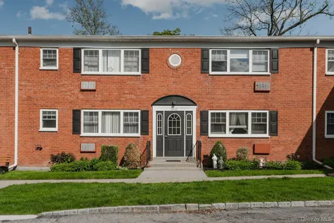 1879 Crompond Road Peekskill NY 10566