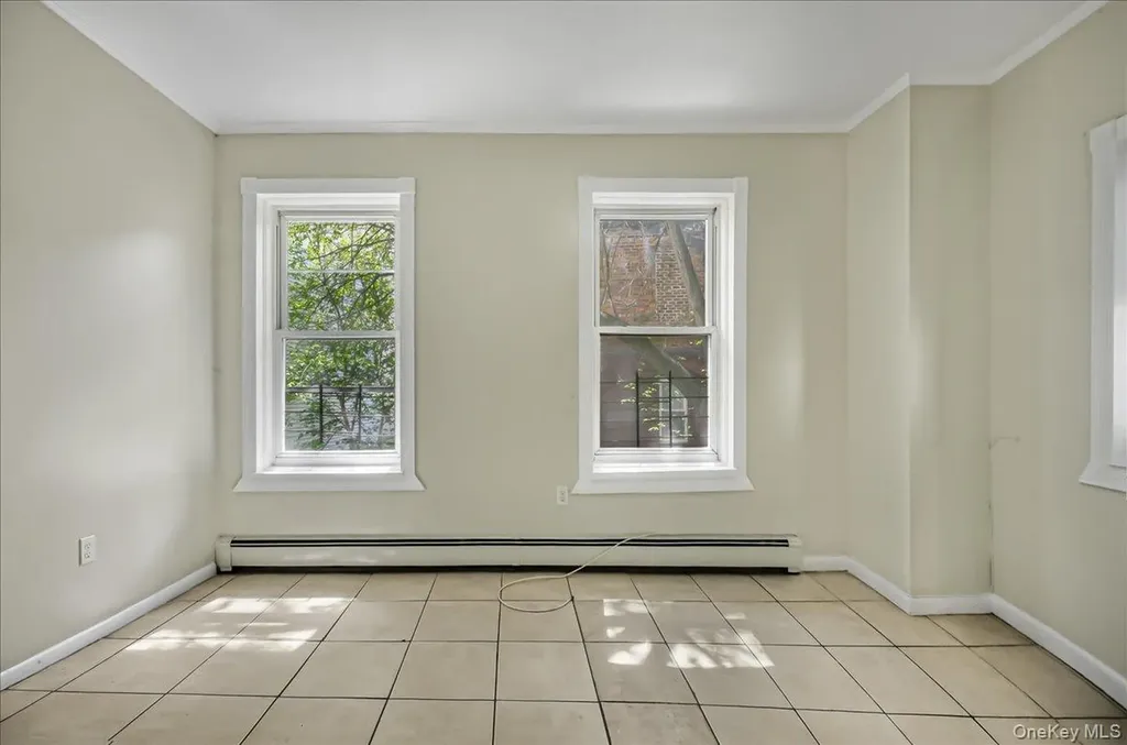 704 E 183rd Street Bronx NY 10458