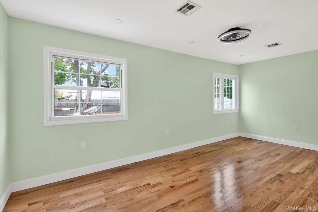 1524 Bowe Road Valley Stream NY 11580