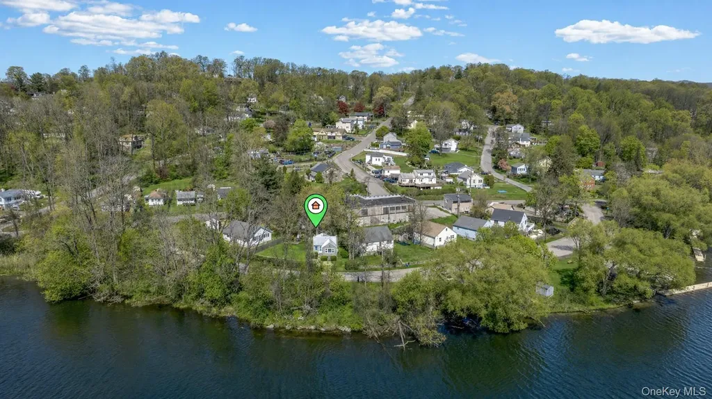 10 Waterford Road Patterson NY 12563