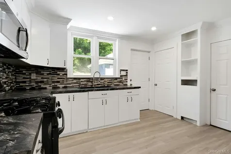938 S Route 9w Congers NY 10920