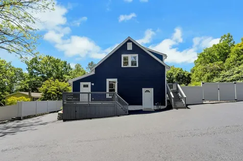 938 S Route 9w Congers NY 10920