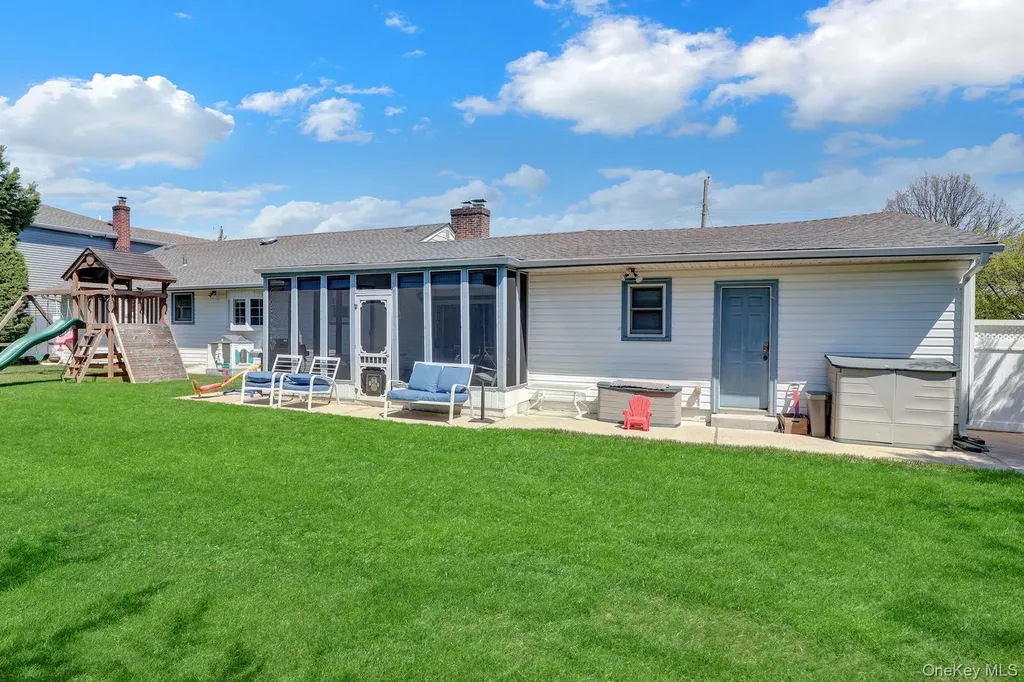 378 Harrison Avenue Massapequa NY 11758