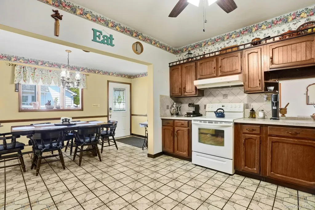 50 Sunset Road Montrose NY 10548
