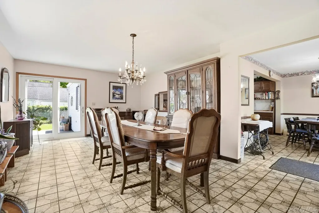 50 Sunset Road Montrose NY 10548