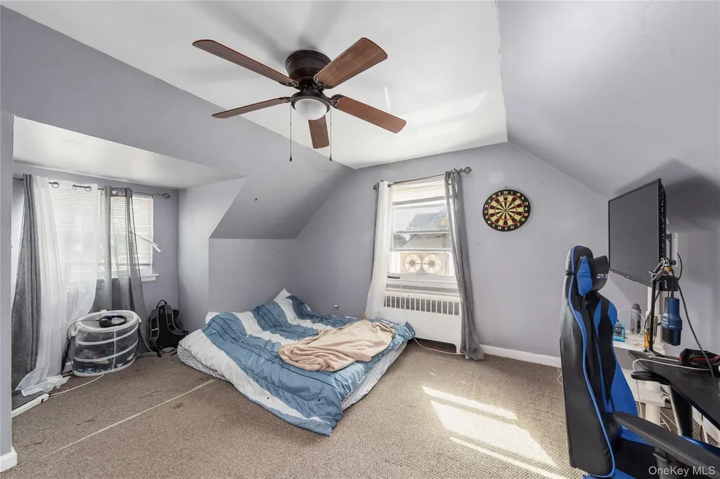 19 Sloan Drive S Valley Stream NY 11580