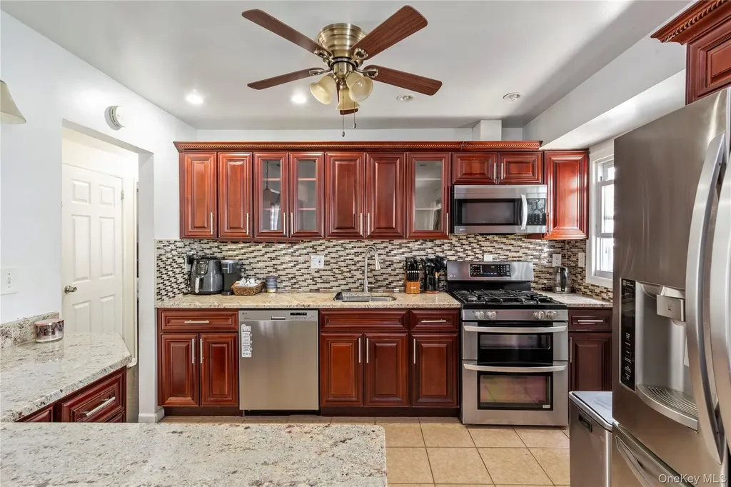19 Sloan Drive S Valley Stream NY 11580