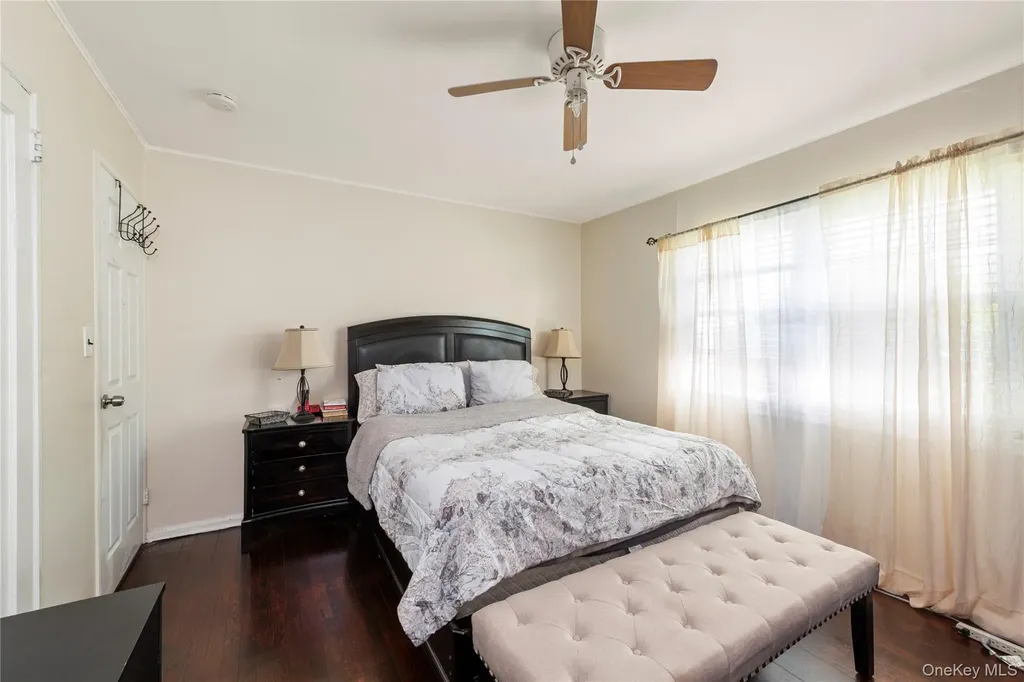 19 Sloan Drive S Valley Stream NY 11580