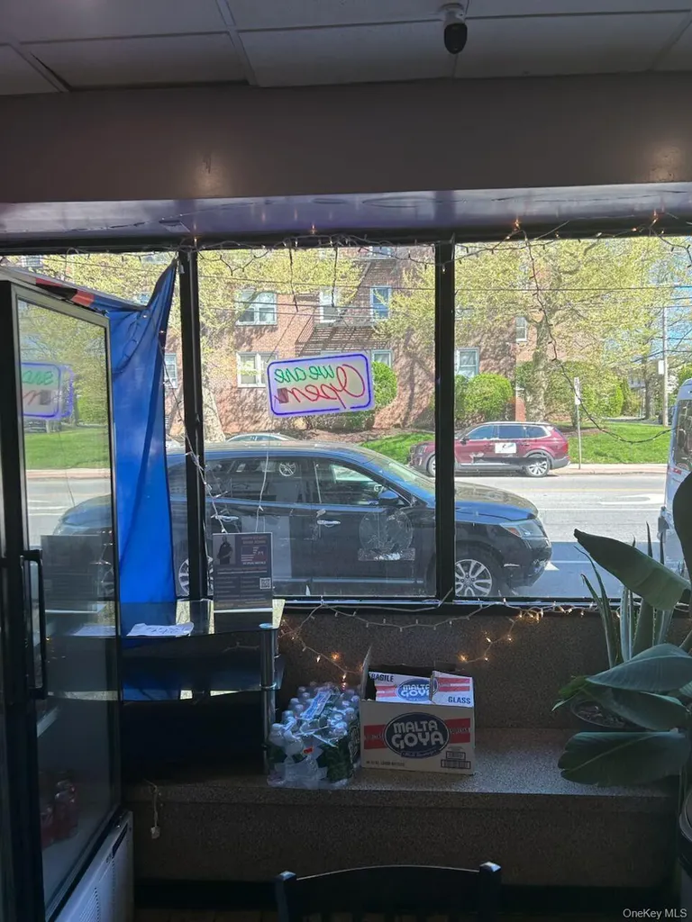 2376 Grand Avenue Baldwin NY 11510
