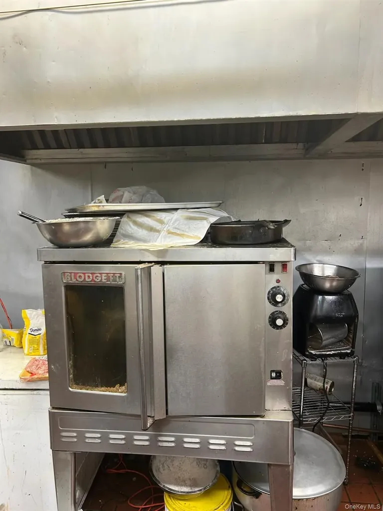 2376 Grand Avenue Baldwin NY 11510