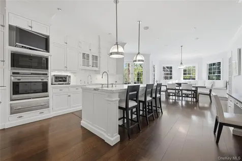 16 Wrights Mill Road Armonk NY 10504