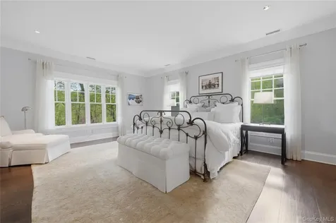 16 Wrights Mill Road Armonk NY 10504