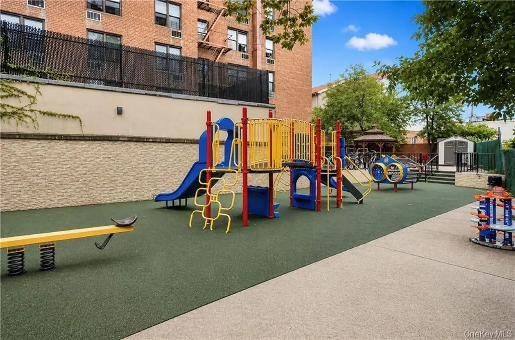 2800 Coyle Street Brooklyn NY 11235