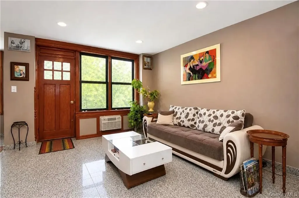 2800 Coyle Street Brooklyn NY 11235