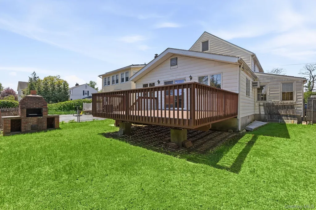 68 Seneca Avenue White Plains NY 10603