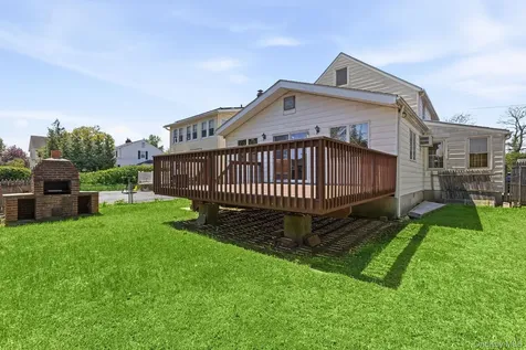 68 Seneca Avenue White Plains NY 10603