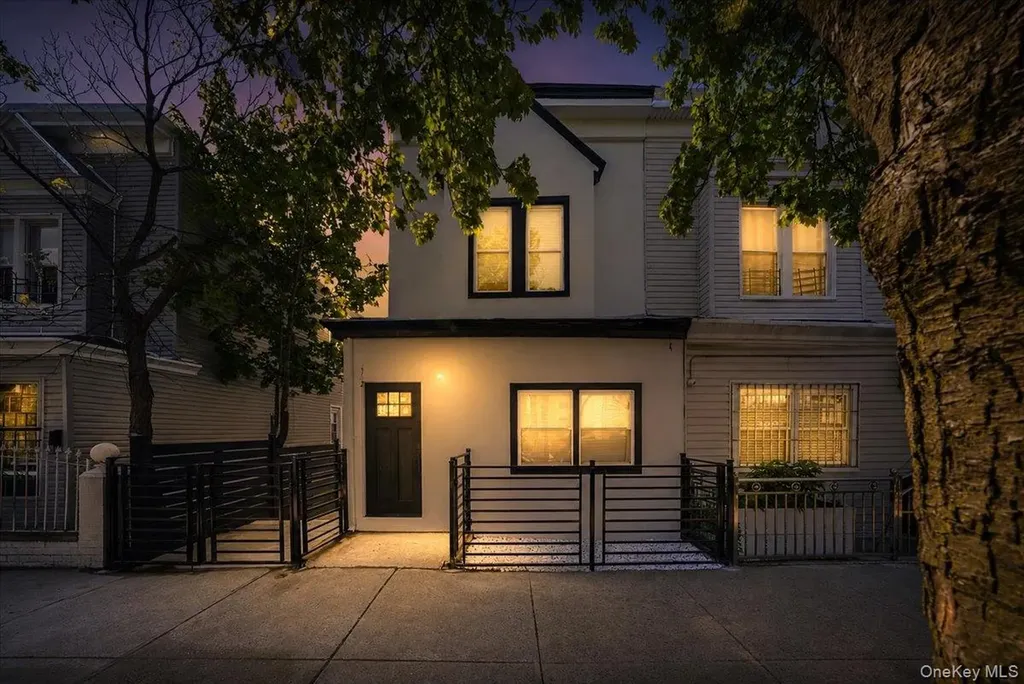 2407 Butler Place Bronx NY 10461