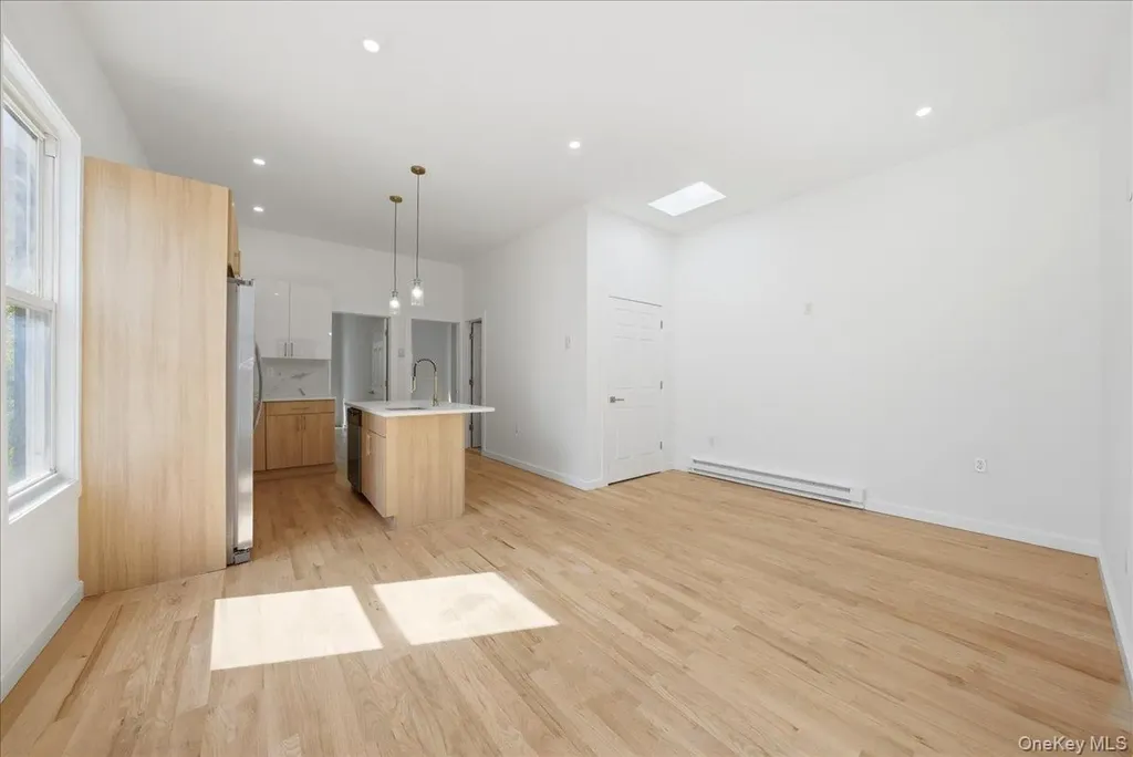 2407 Butler Place Bronx NY 10461