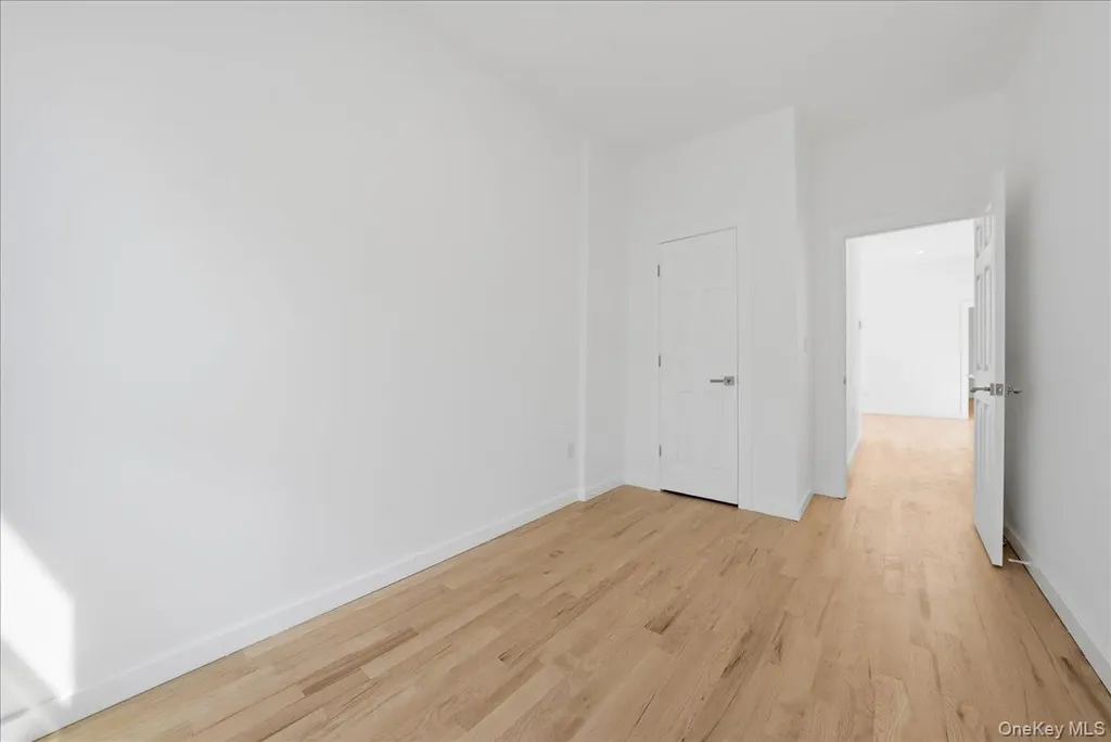 2407 Butler Place Bronx NY 10461