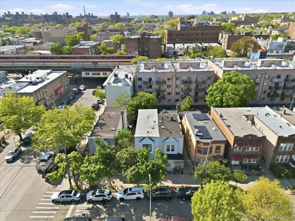 2407 Butler Place Bronx NY 10461