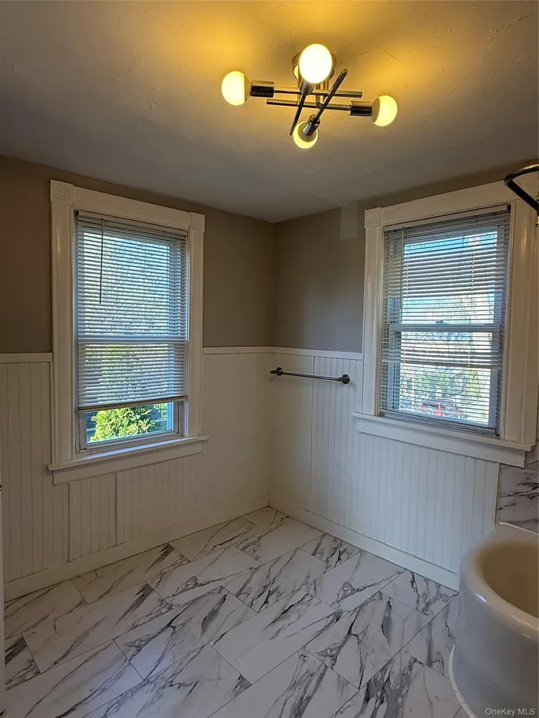 20 Van Buren Street Warwick NY 10990