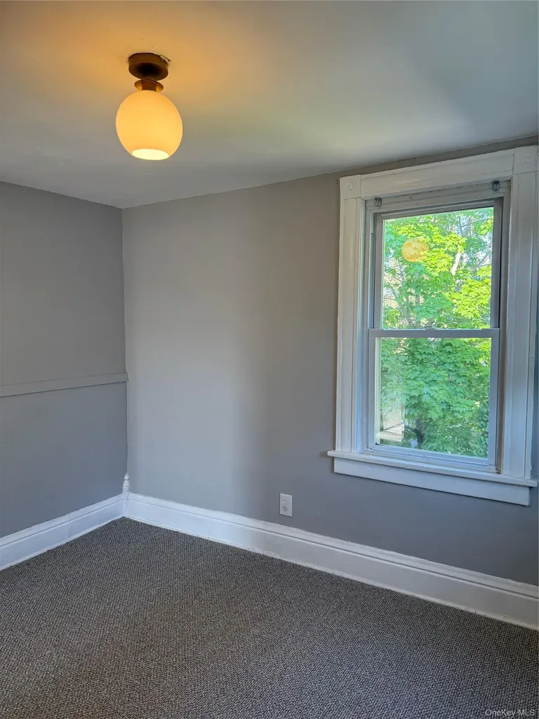 20 Van Buren Street Warwick NY 10990