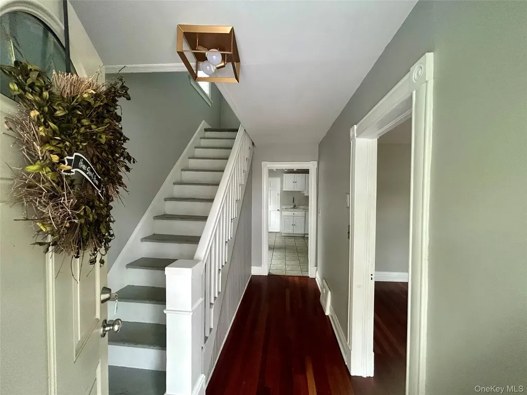 20 Van Buren Street Warwick NY 10990