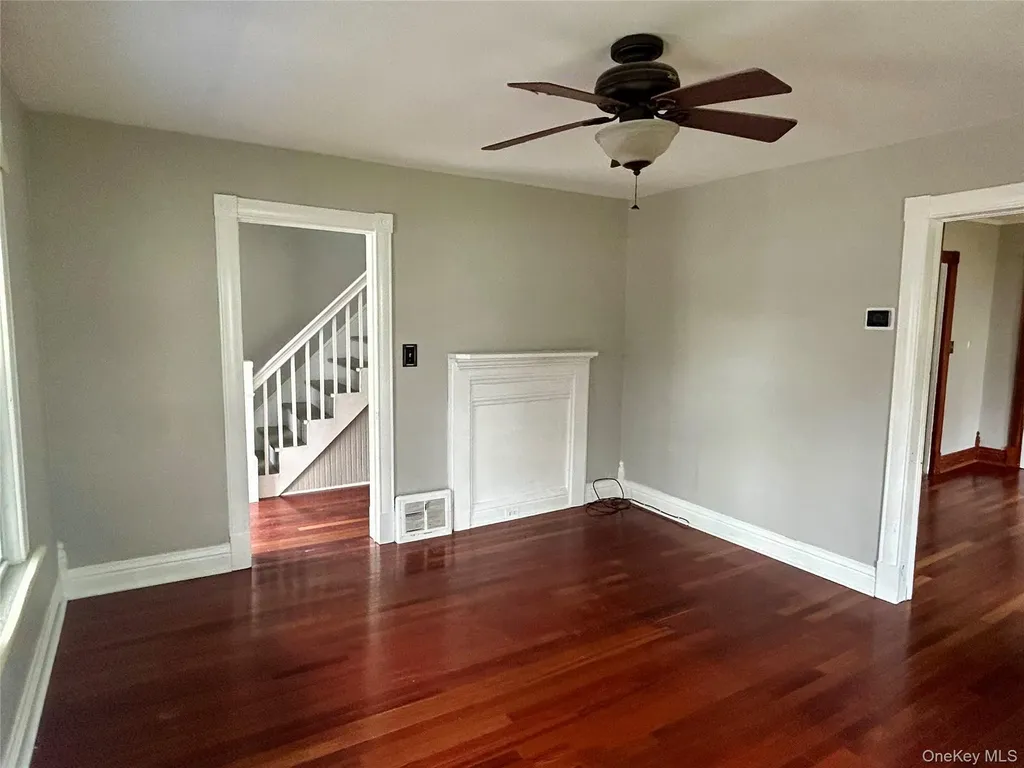 20 Van Buren Street Warwick NY 10990