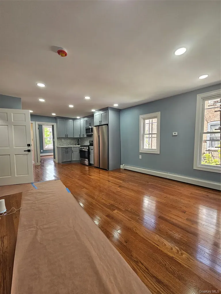 2 Jardine Place Brooklyn NY 11233