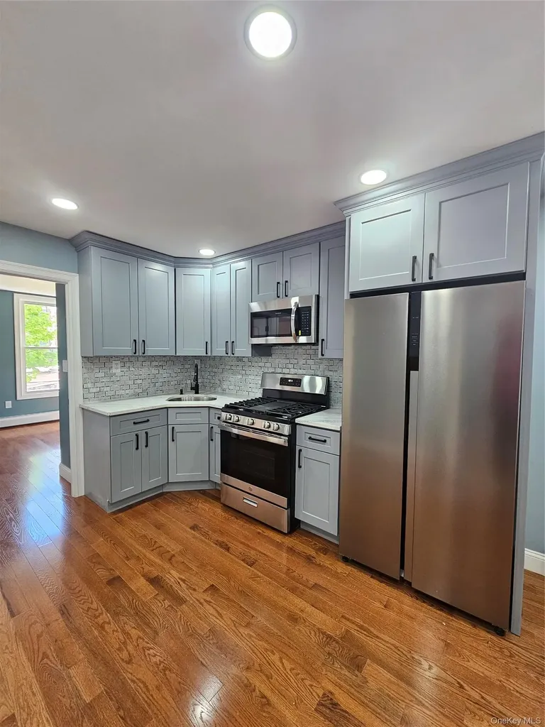 2 Jardine Place Brooklyn NY 11233