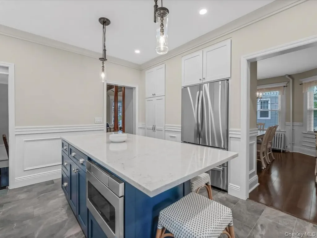28 Union Place Lynbrook NY 11563