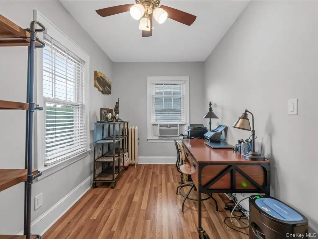 28 Union Place Lynbrook NY 11563