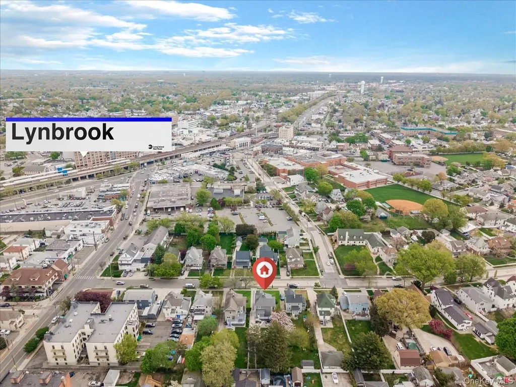 28 Union Place Lynbrook NY 11563